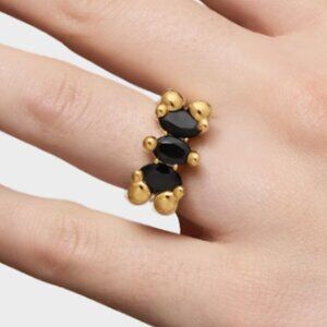 Tous Medium 18kt gold plating over silver and onyx bear motif Ring Color Bear 7